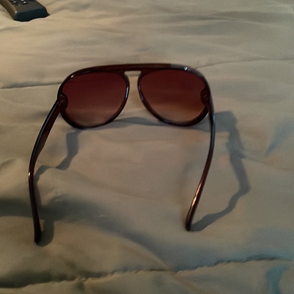 Oversized brownish red - Picture 2 of 2